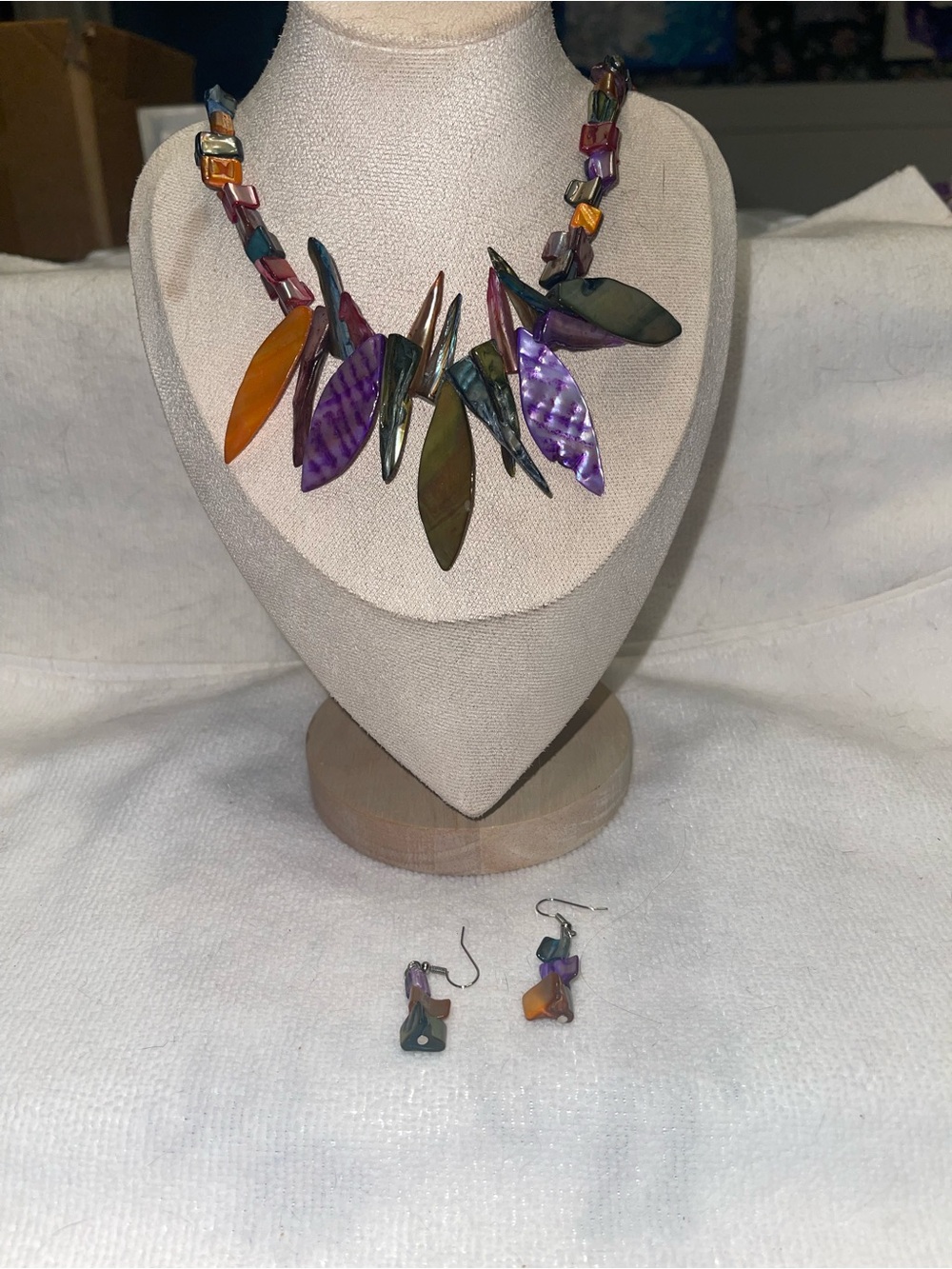Multicolor Leaf Pendant Necklace with Matching Earrings - Purple, Green & Amber